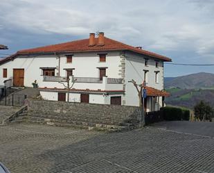 Außenansicht von Haus oder Chalet zum verkauf in Gaintza mit Terrasse