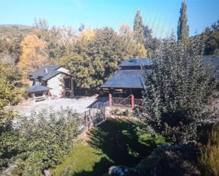 Vista exterior de Casa o xalet en venda en San Justo amb Terrassa i Balcó