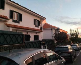 Vista exterior de Casa o xalet de lloguer en Tacoronte amb Terrassa