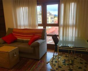 Sala d'estar de Apartament de lloguer en Avilés