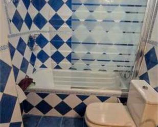 Bathroom of Flat to rent in Ribamontán al Monte  with Terrace