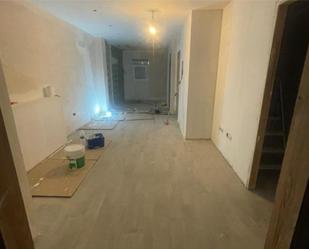 Flat for sale in Albelda  with Terrace