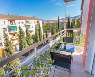 Exterior view of Flat to share in  Granada Capital  with Terrace and Balcony