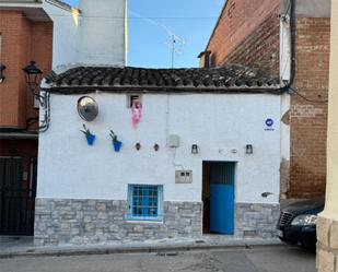 Vista exterior de Casa adosada en venda en Calera y Chozas