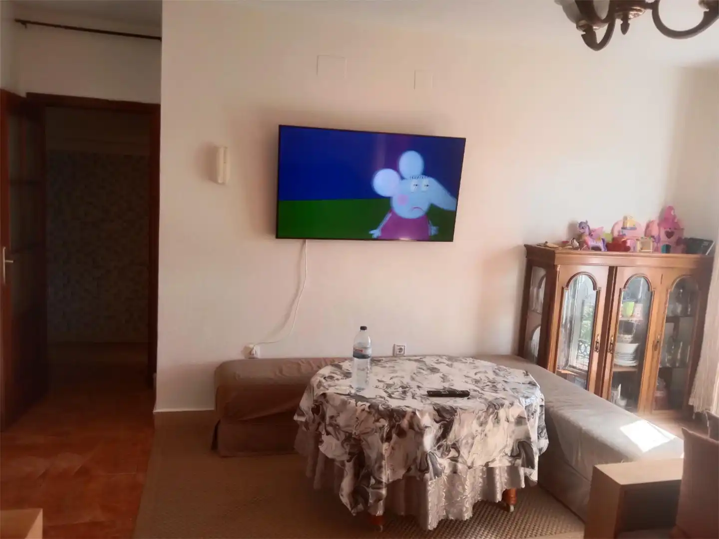 Sala d'estar de Pis en venda en Lucena del Puerto amb Moblat, Forn i Rentadora