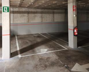 Parking of Garage to rent in Pinto