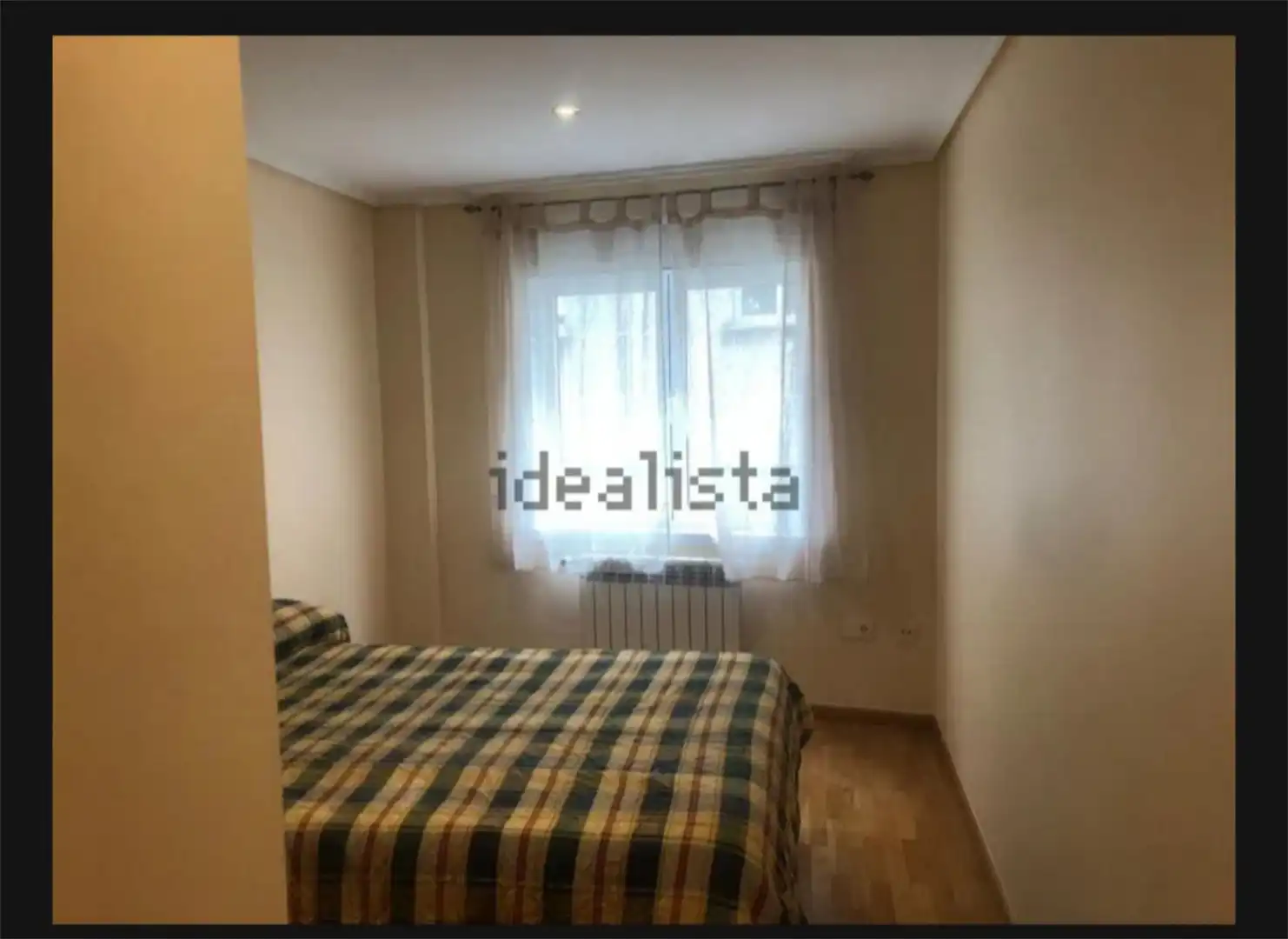 Schlafzimmer von Wohnung zum Verkauf in Narón mit Klimaanlage