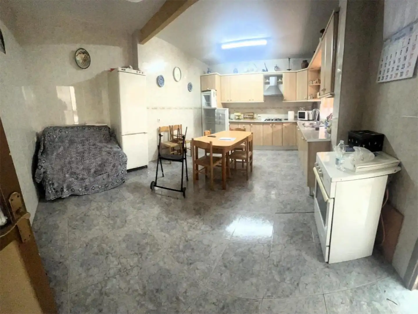 Casa adosada en venta en Calle Azorín, 60, Berja Cocina de Casa adosada en venta en Berja con Aire acondicionado, Calefacción y Terraza