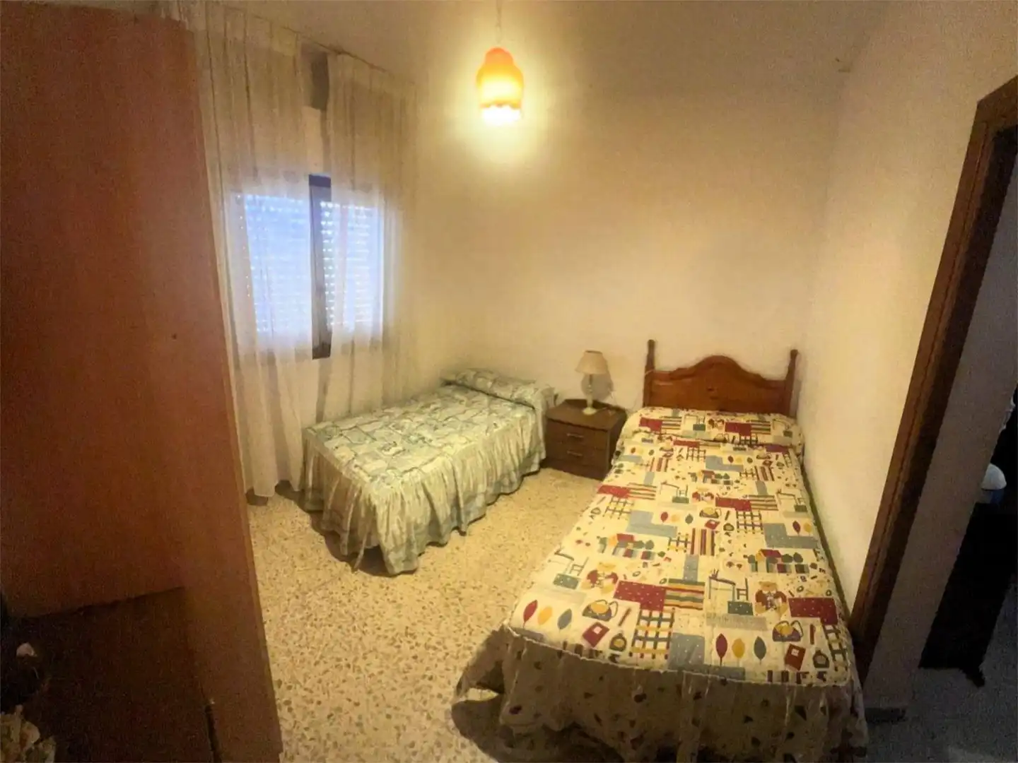 Casa adosada en venta en Calle Azorín, 60, Berja Habitación de Casa adosada en venta en Berja con Aire acondicionado, Calefacción y Terraza