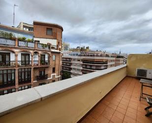 Exterior view of Apartment to rent in  Madrid Capital  with Air Conditioner and Terrace