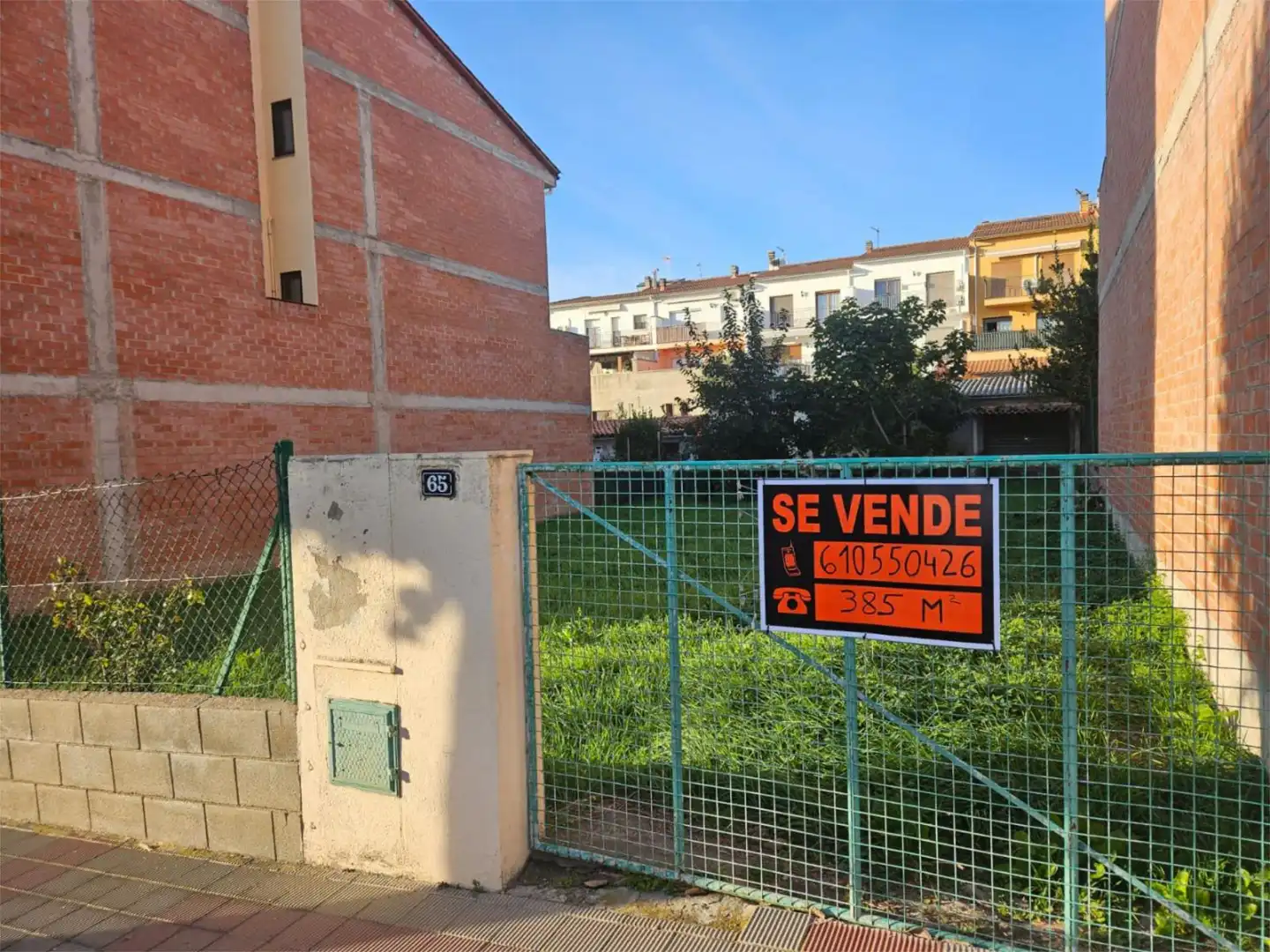 Vista exterior de Urbanizable en venta en Torelló