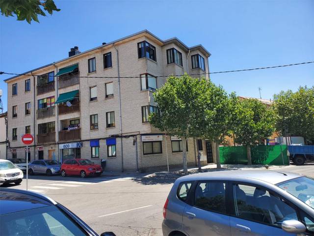 Local comercial en Alquiler en Avenida de Castilla, 7 en Centro - Manguilla