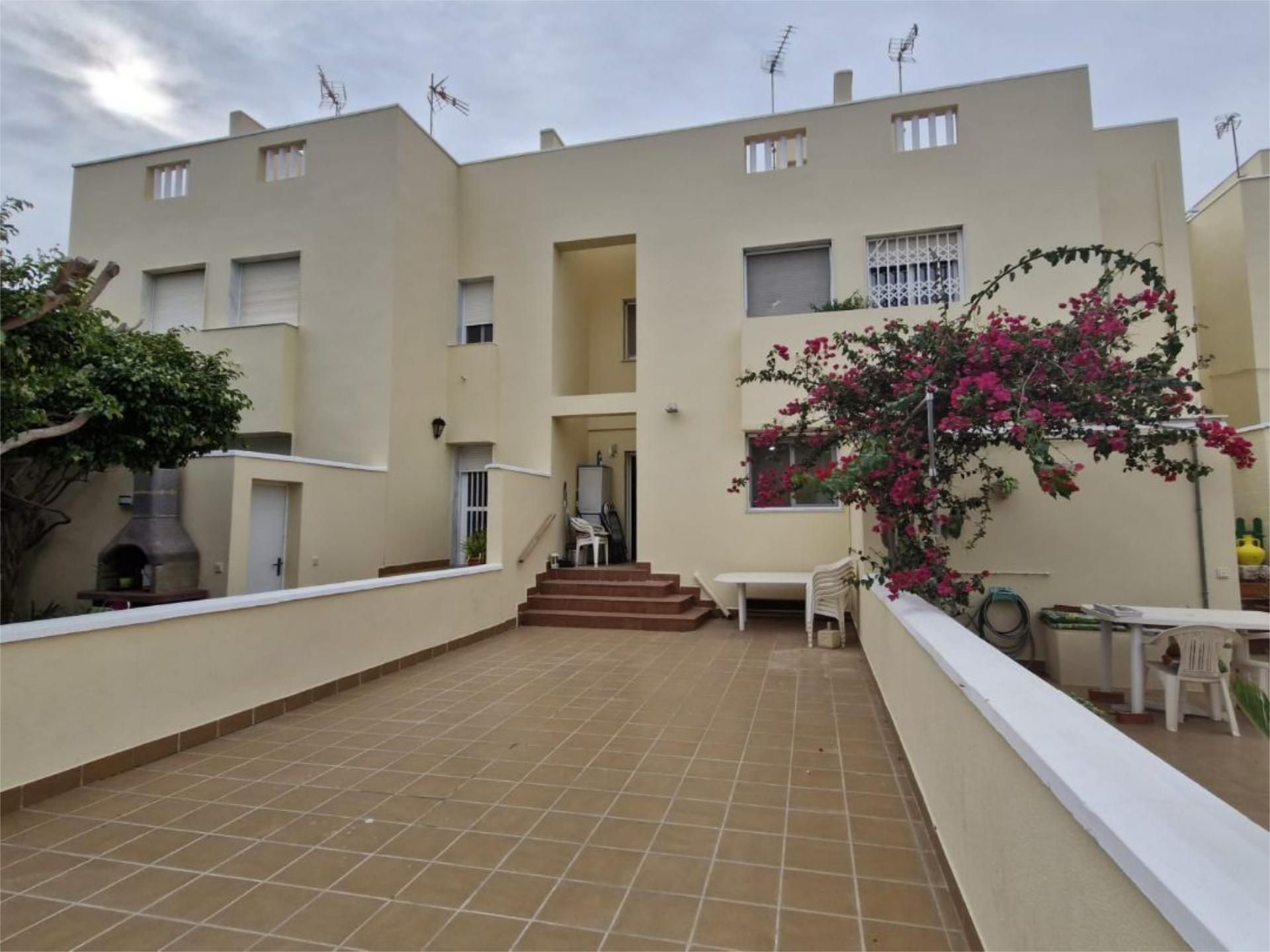 Exterior view of Single-family semi-detached for sale in Vera  with Air Conditioner, Terrace and Swimming Pool