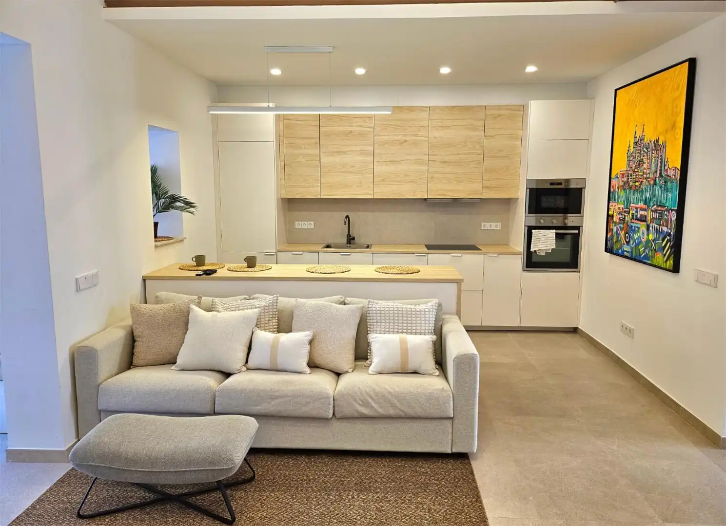 Wohnzimmer von Einfamilien-Reihenhaus zum Verkauf in Ses Salines mit Klimaanlage und Terrasse