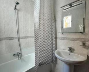 Bathroom of Flat to rent in  Córdoba Capital  with Furnished