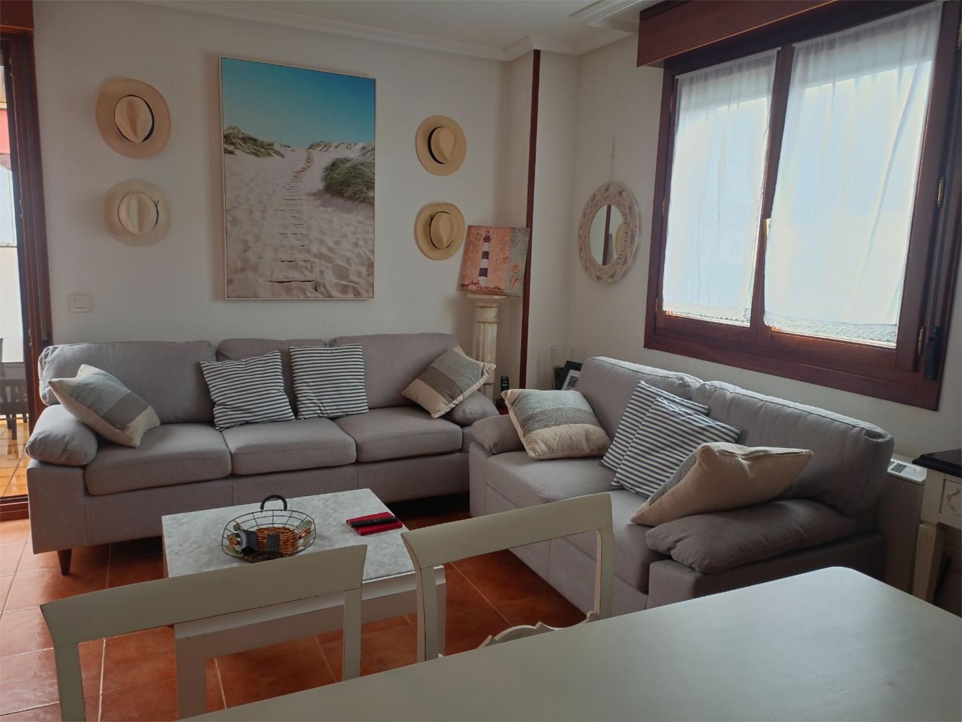 Sala d'estar de Pis en venda en Tapia de Casariego amb Terrassa