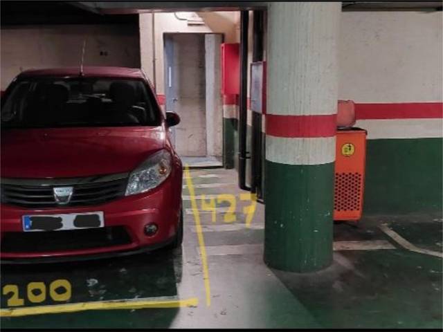 Garaje en Venta en Carrer del Treball, 213 en Sant Martí de Provençals