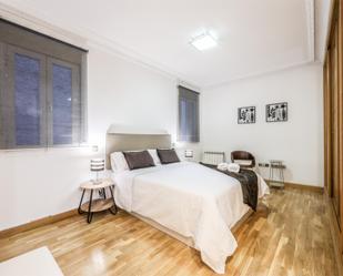 Bedroom of Flat to rent in  Madrid Capital  with Air Conditioner