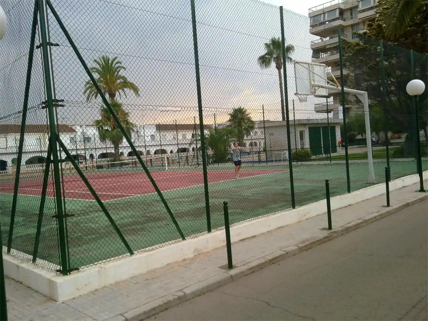 Piso en venta en Avinguda del Papa Luna, 100, Playa Norte