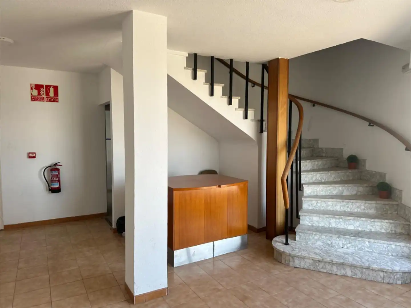 Büro zur Miete in Avenida Enrique Gimeno, Ciutat del Transport - La Salera Büro zur Miete in Castellón de la Plana / Castelló de la Plana