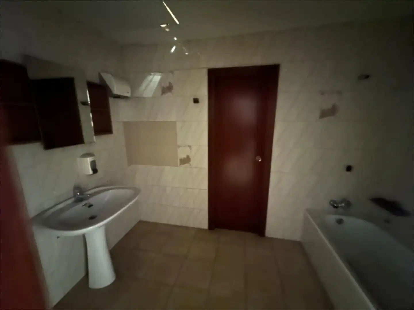 Büro zur Miete in Avenida Enrique Gimeno, Ciutat del Transport - La Salera Badezimmer von Büro zur Miete in Castellón de la Plana / Castelló de la Plana