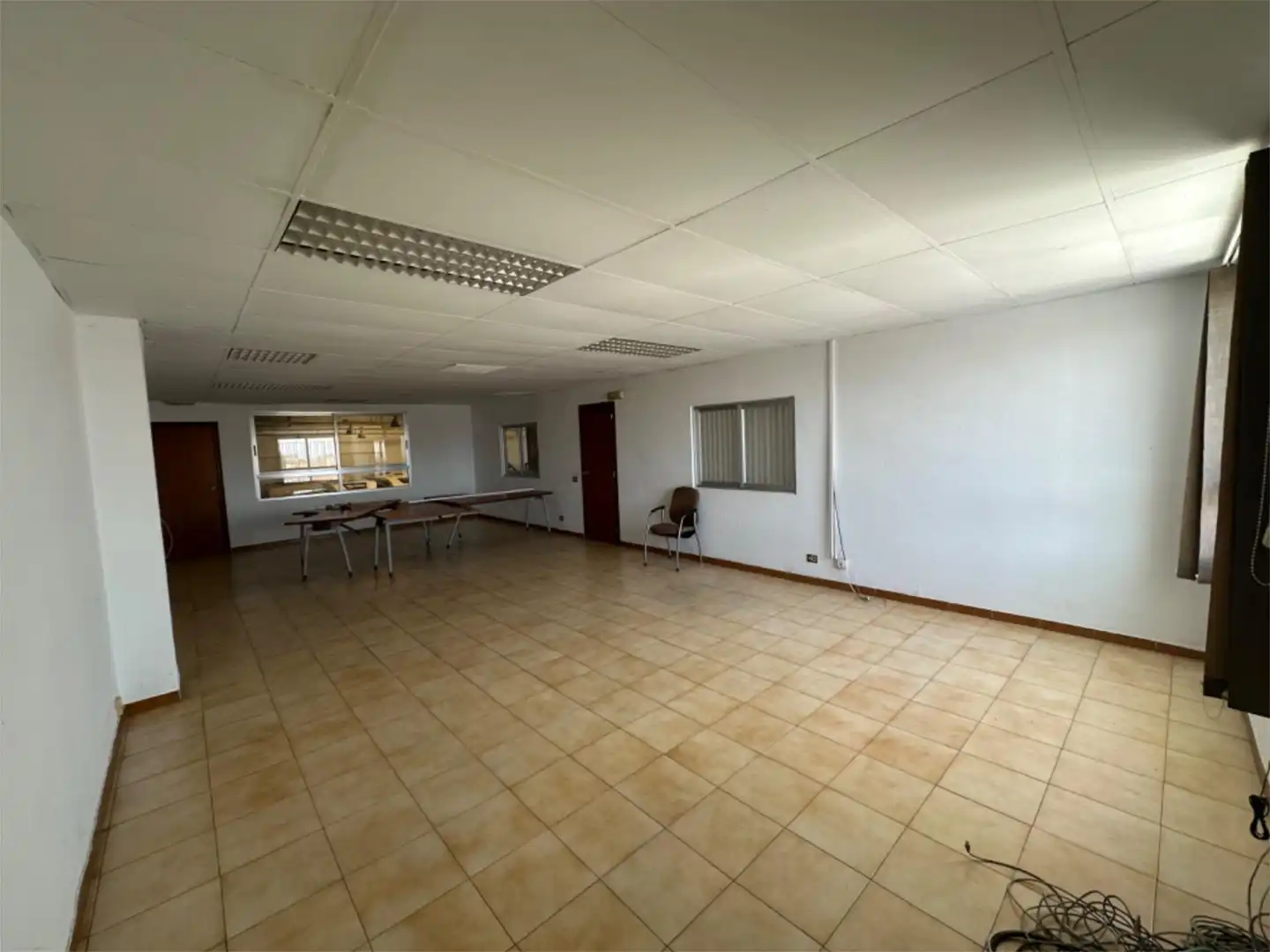 Büro zur Miete in Avenida Enrique Gimeno, Ciutat del Transport - La Salera Büro zur Miete in Castellón de la Plana / Castelló de la Plana