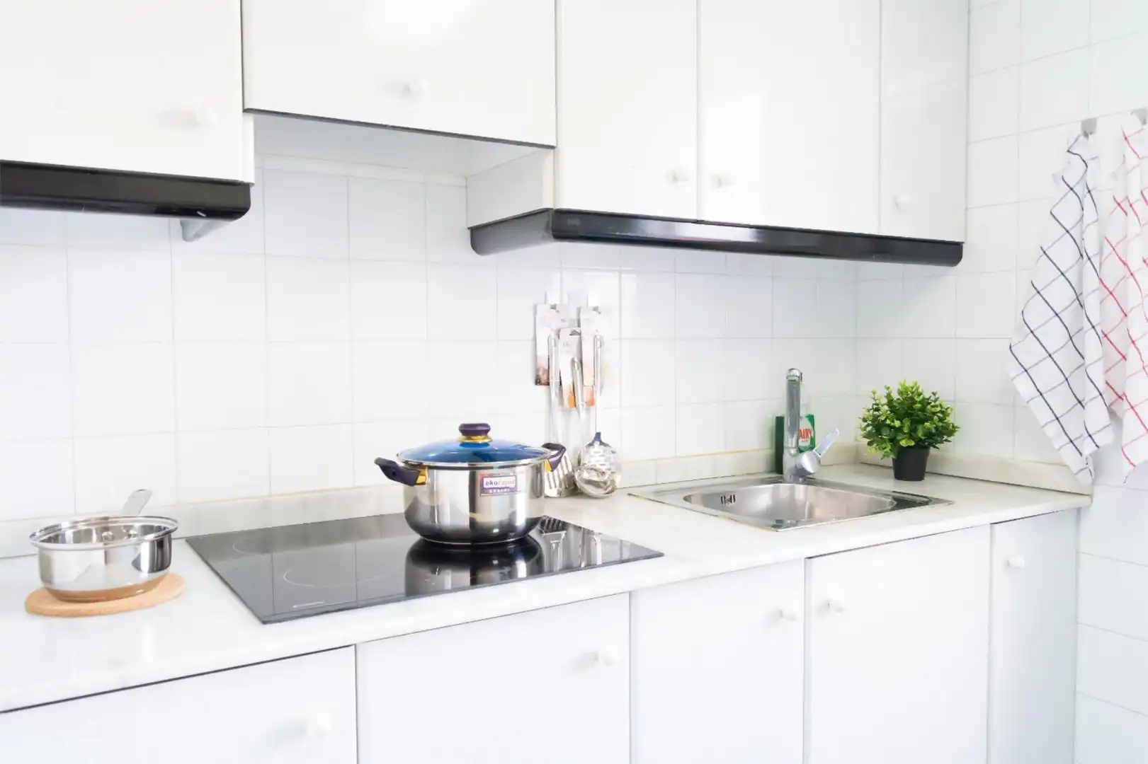 Room in Carrer Abu-Zeyan, 7, Centro Urbano