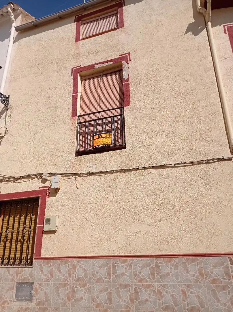 Einfamilien-Reihenhaus zum Verkauf in Calle Primero de Mayo, 31, Bélmez de la Moraleda Außenansicht von Einfamilien-Reihenhaus zum Verkauf in Bélmez de la Moraleda mit Möbliert, Ofen und Waschmaschine
