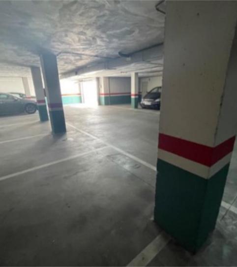 Foto 2 de Garatge en venda a Calle Tierra de Arévalo, 2, Parque Alameda - Paula López, Valladolid