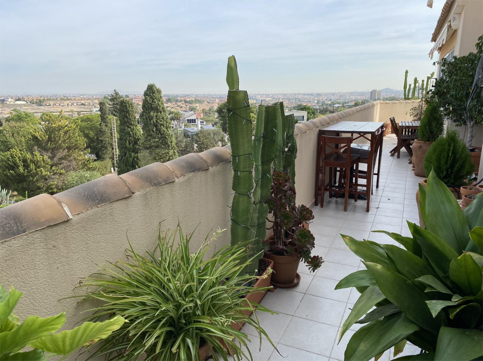 Terrassa de Pis en venda en Cartagena amb Aire condicionat, Calefacció i Jardí privat