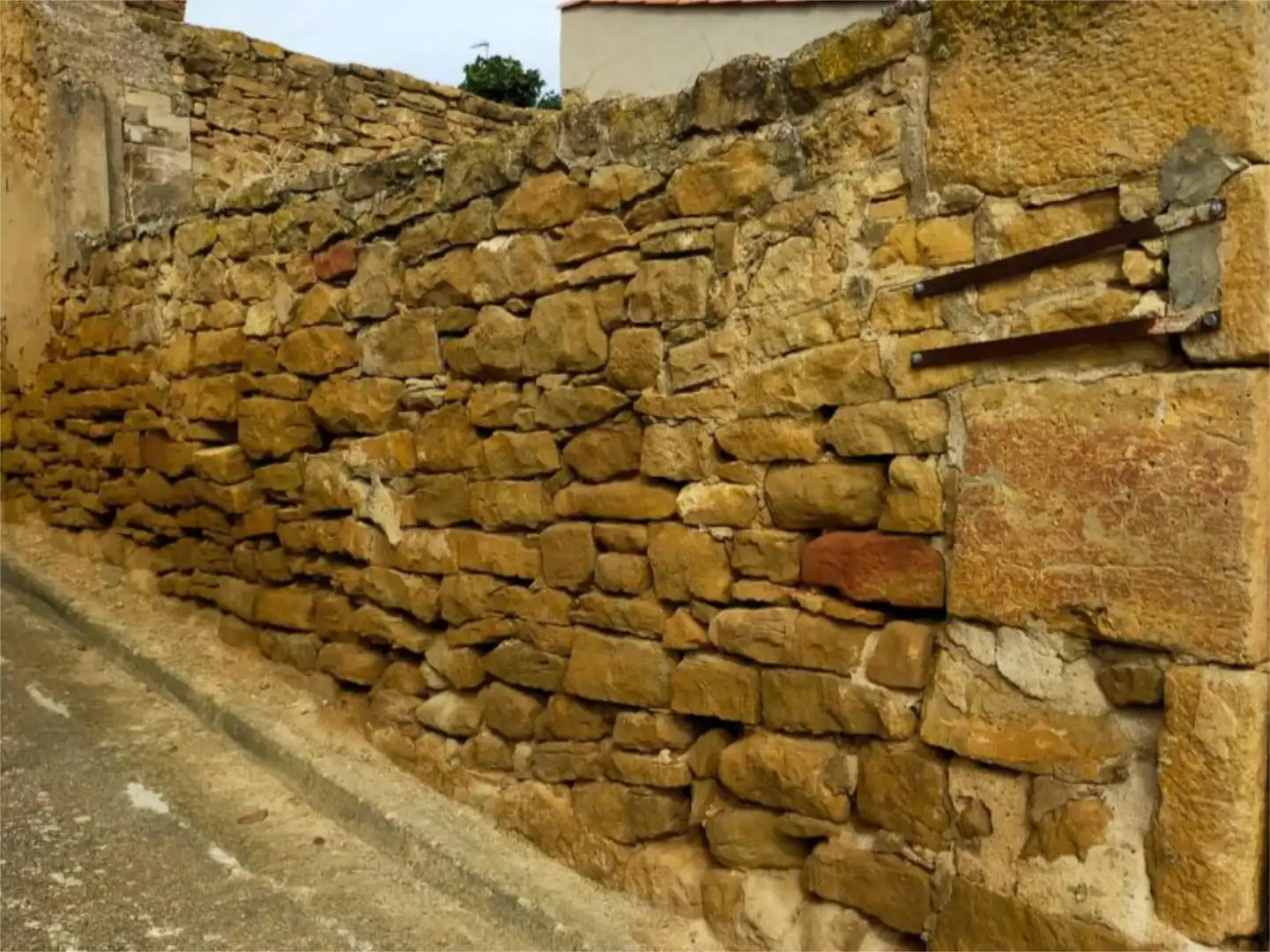 Terreno en venta en Calle Rey Fernando, 48, Sos del Rey Católico Vista exterior de Terreno en venta en Sos del Rey Católico