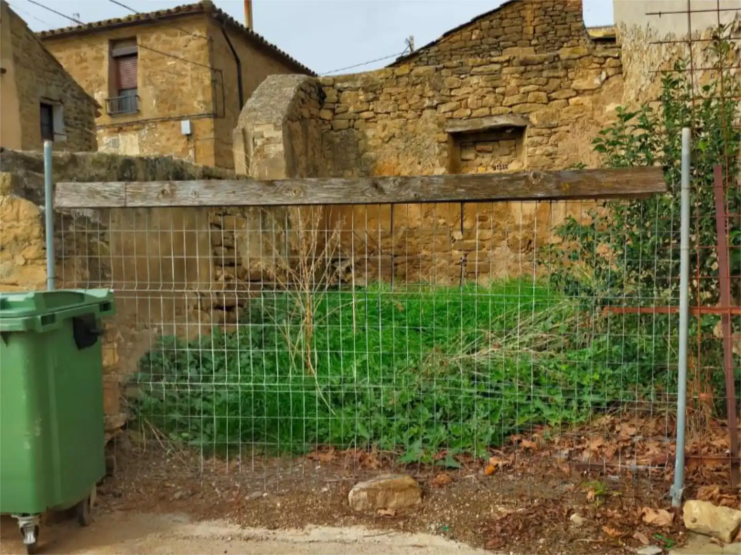 Terreno en venta en Calle Rey Fernando, 48, Sos del Rey Católico Terreno en venta en Sos del Rey Católico