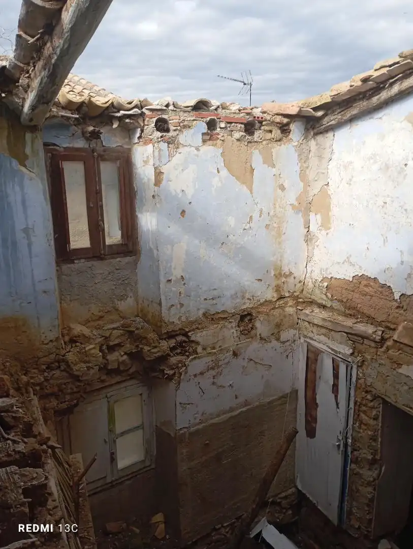 Casa adosada en venta en Calle Salsipuedes, Sos del Rey Católico Casa adosada en venta en Sos del Rey Católico