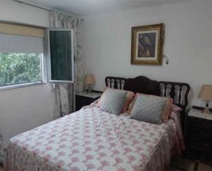 Bedroom of Flat for sale in  Sevilla Capital