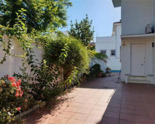 Garden of Single-family semi-detached to rent in  Sevilla Capital  with Terrace and Swimming Pool