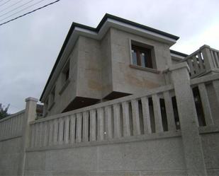 Exterior view of House or chalet for sale in A Lama  