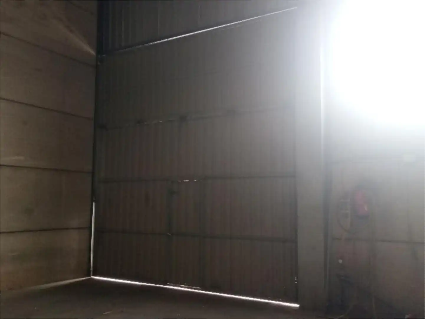 Vista exterior de Nave industrial en venta en Marchamalo