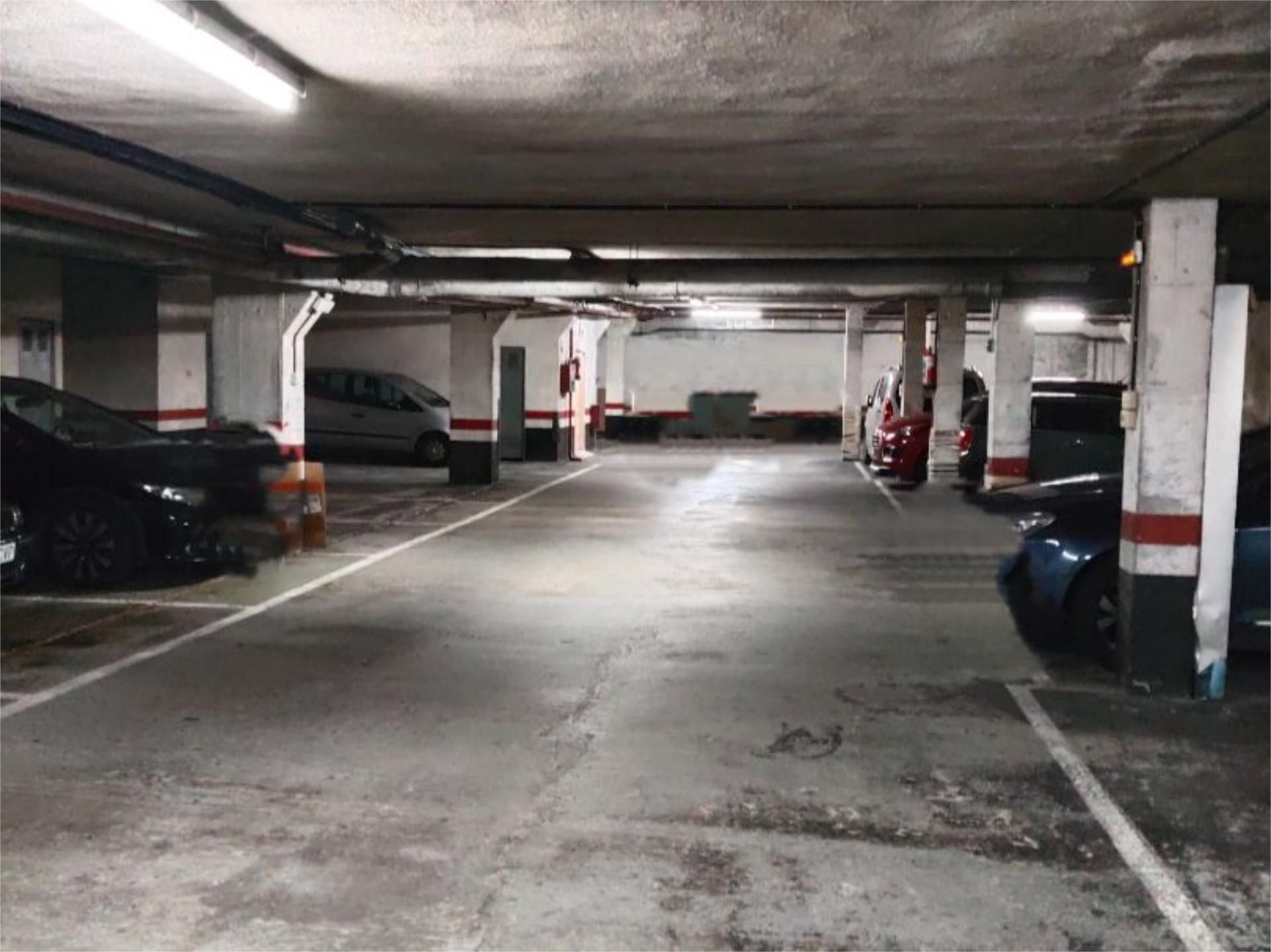 Parkplatz von Garage miete in Galdakao
