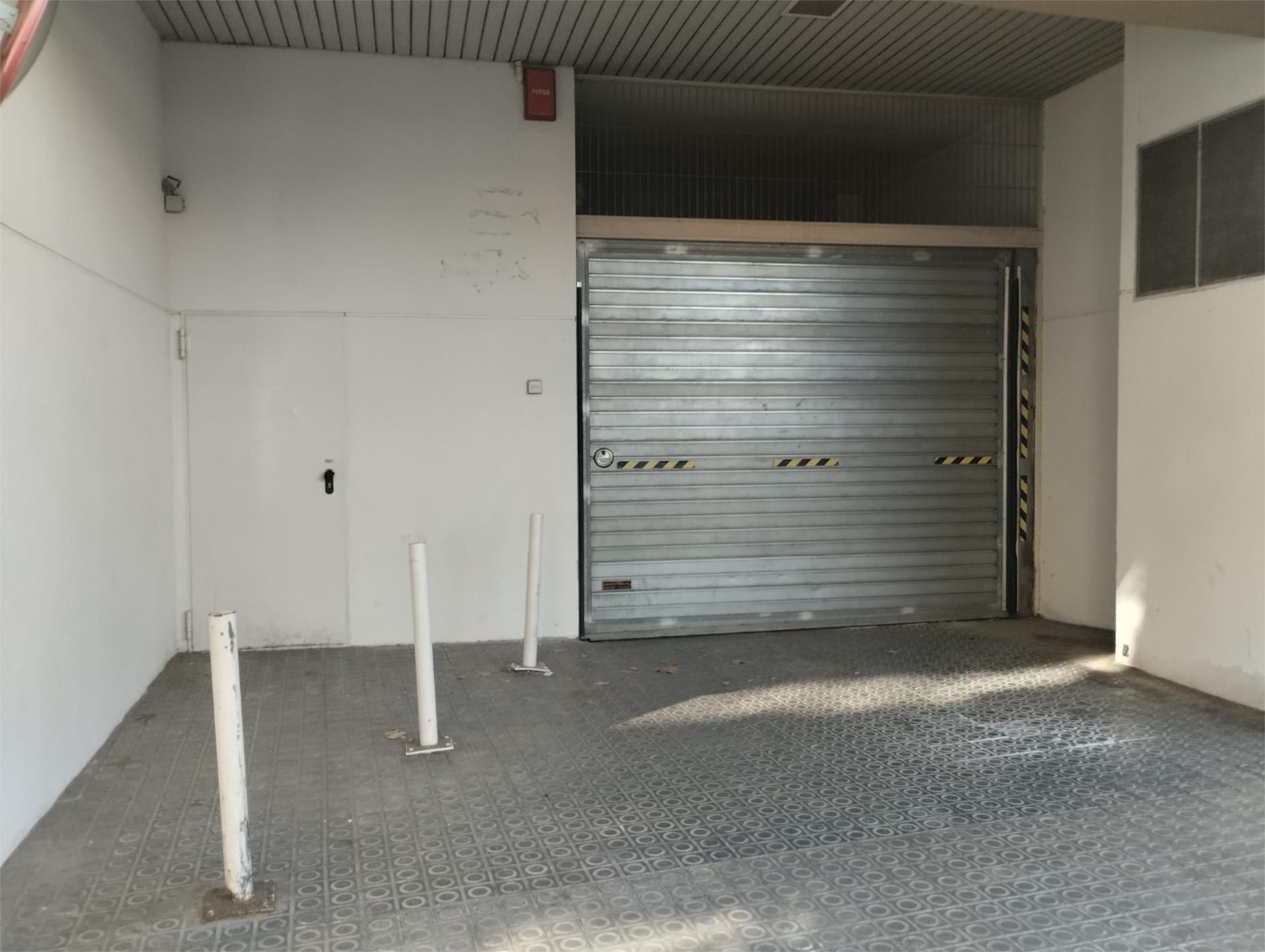 Garage to rent in Vilanova i la Geltrú