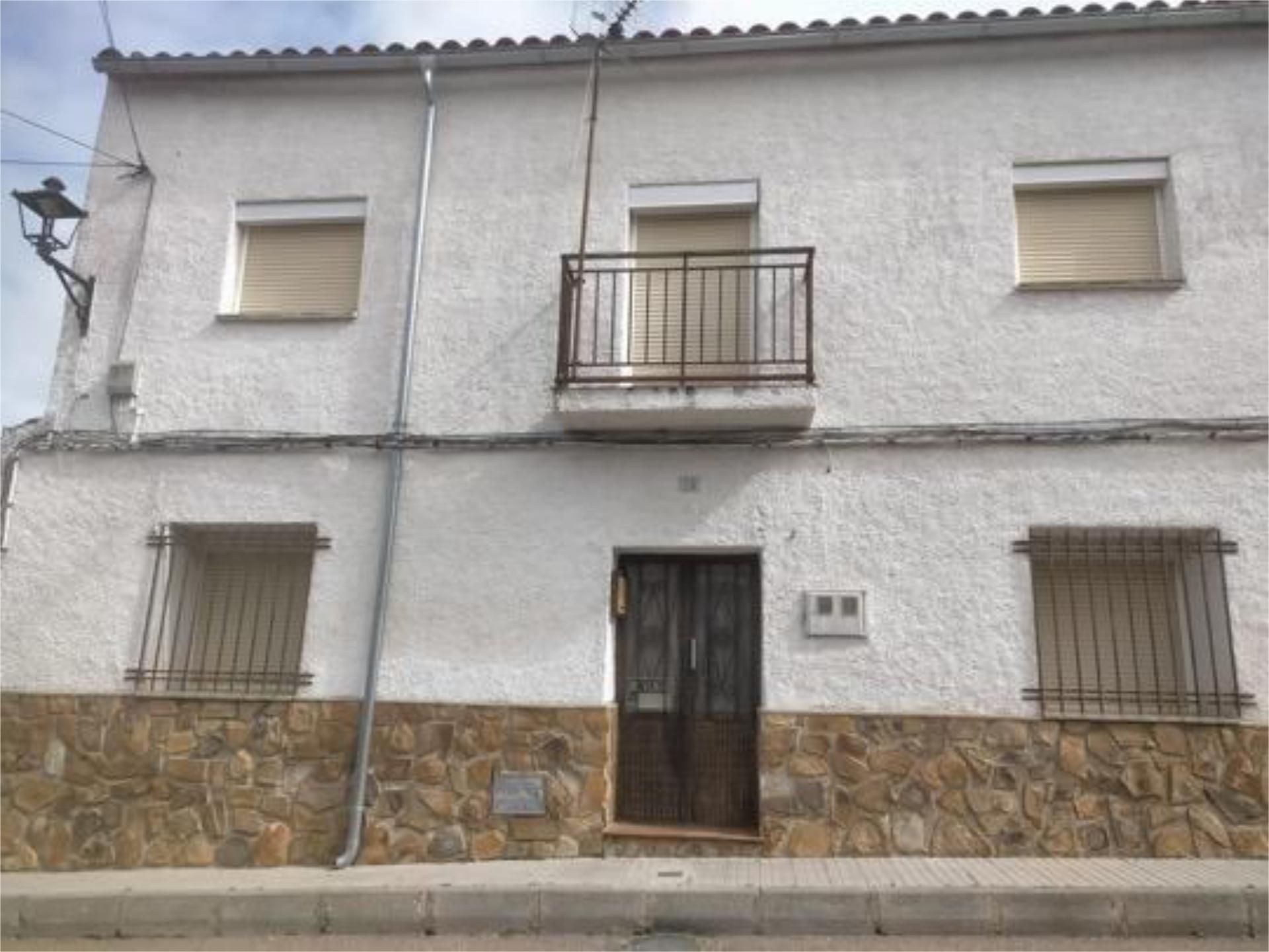Exterior view of Flat for sale in Valdefuentes