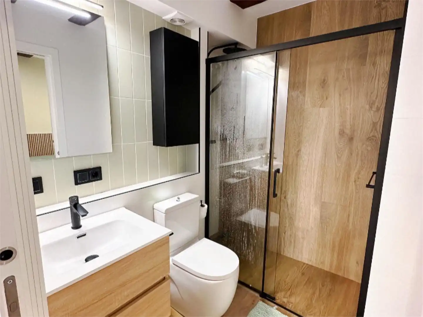Piso en venta en Centre - Zona Alta Baño de Piso en venta en Alcoy / Alcoi con Aire acondicionado, Calefacción y Parquet