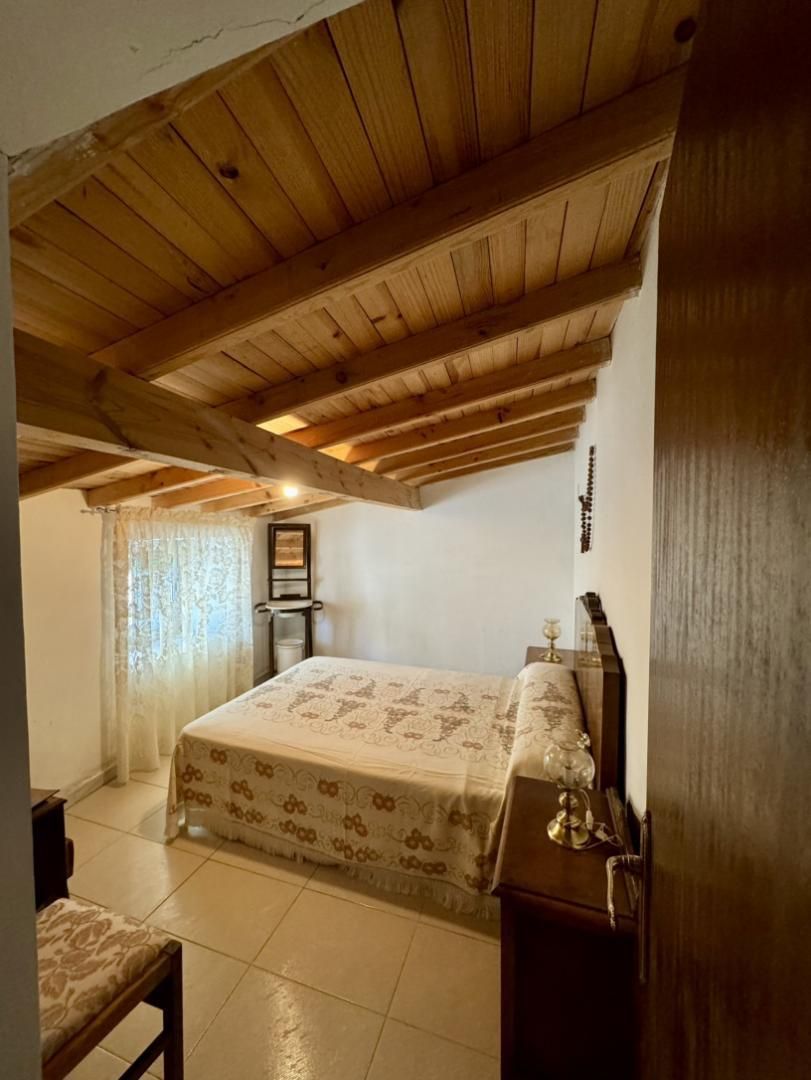 Schlafzimmer von Country house zum verkauf in Encina de San Silvestre