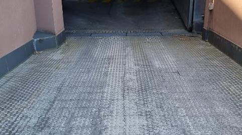 Garaje de alquiler en Carrer del Sauc, 24, Quart, Girona - imagen 5 Foto 5 de Garaje de alquiler en Carrer del Sauc, 24, Quart, Girona