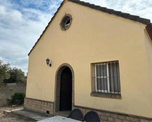 Exterior view of Single-family semi-detached for sale in Chiclana de la Frontera  with Private garden, Terrace and Storage room