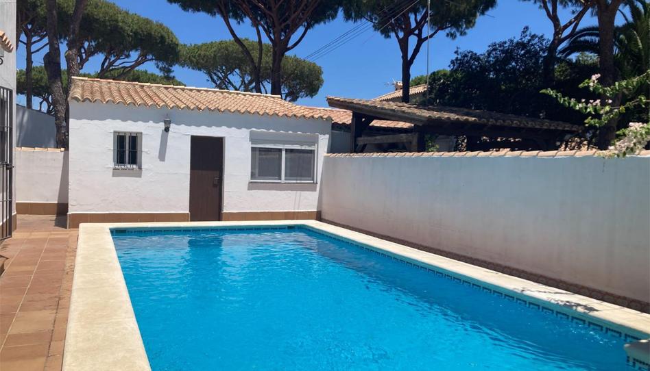 Photo 1 of House or chalet to rent in Calle las Salinas, 15, La Barrosa, Cádiz