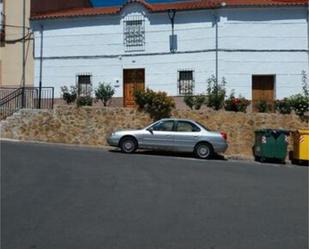 Aparcament de Casa o xalet en venda en Villanueva del Rey amb Terrassa