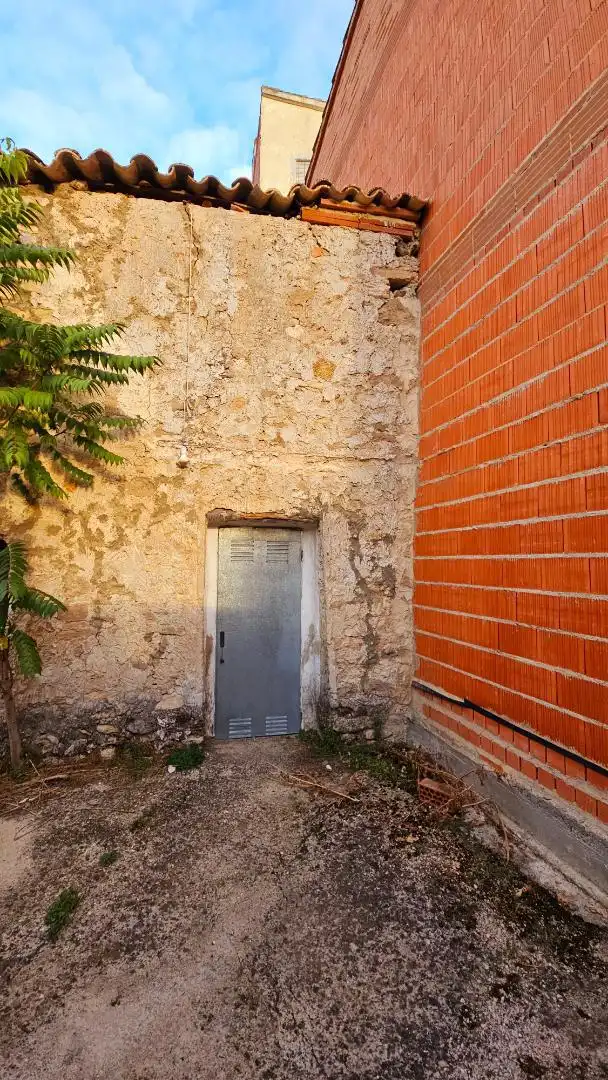 Grundstücke zum Verkauf in Calle Fragua, 10, Albalate de las Nogueras Außenansicht von Grundstücke zum Verkauf in Albalate de las Nogueras
