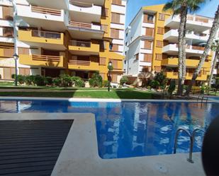 Piscina de Apartament en venda en Torrevieja amb Aire condicionat, Terrassa i Piscina