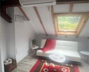 Bedroom of Study to rent in Santander