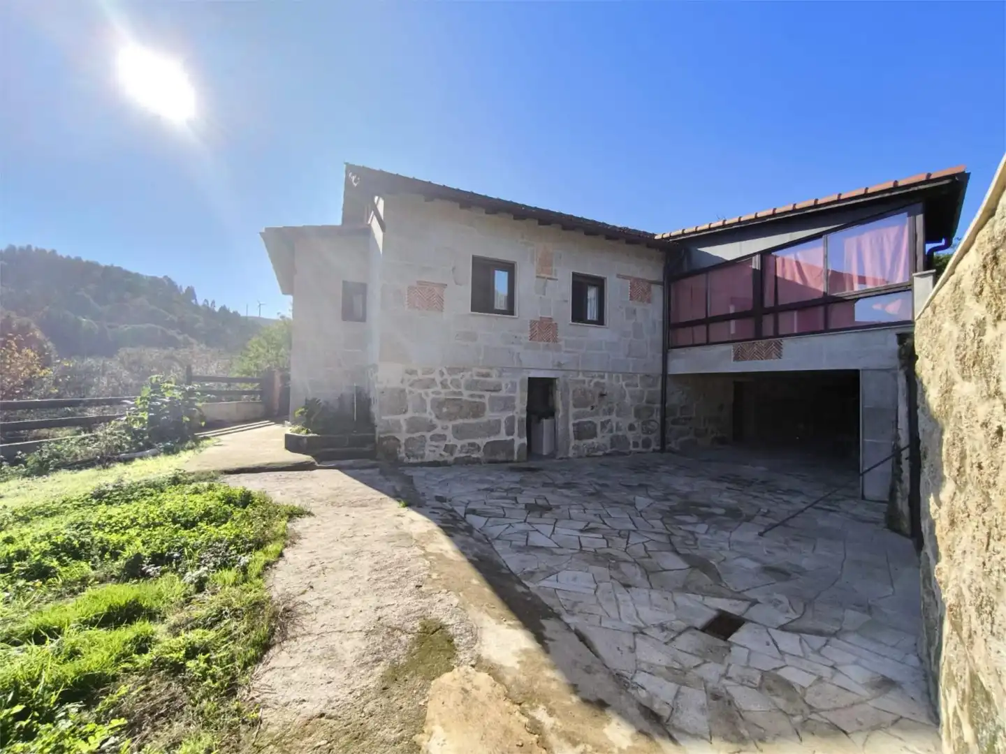 Casa o chalet en venta en Lugar Ladeira, 1, A Lama Vista exterior de Casa o chalet en venta en A Lama con Jardín privado, Terraza y Trastero